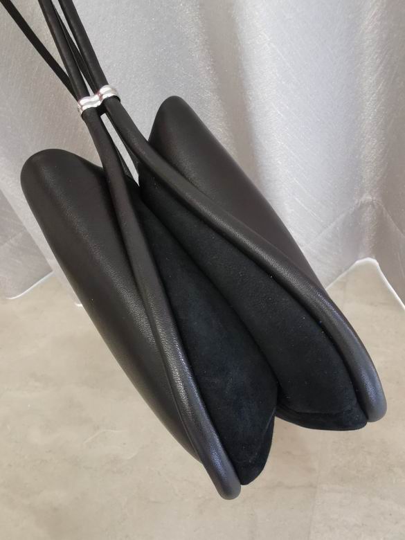 010 18X31X14cm TB 2色 5