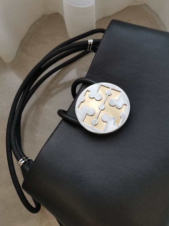 010 18X31X14cm TB 2色 7