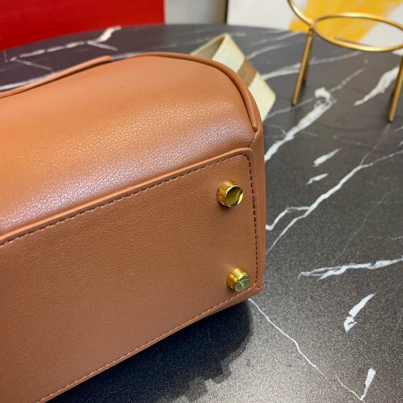 0188003 23x19x10.5 cm gg (31)_