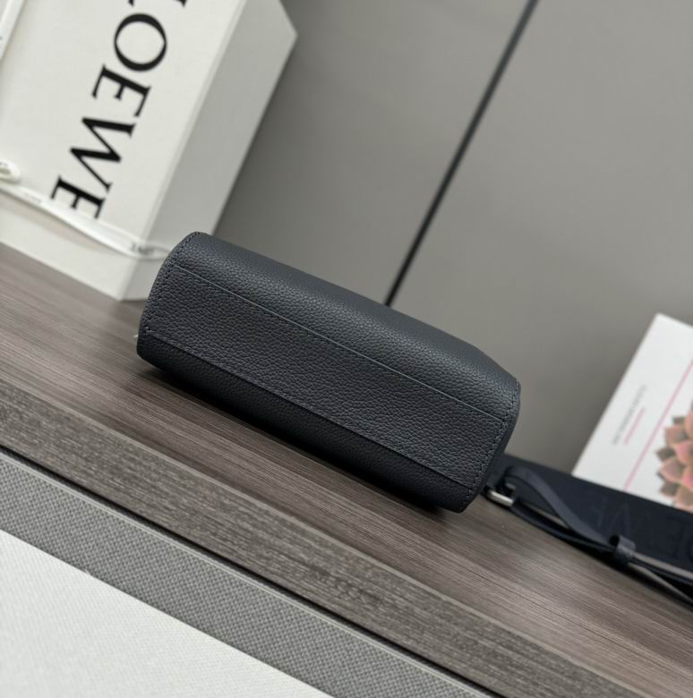 062399 18X7X13cm XM 4色 4