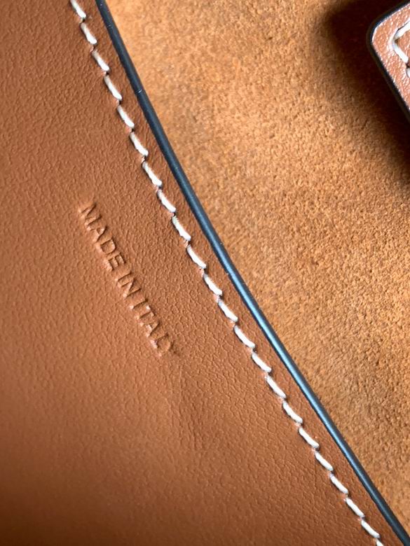 10L433ESM.24LP 19.5X16X7cm SL 2色 (9)