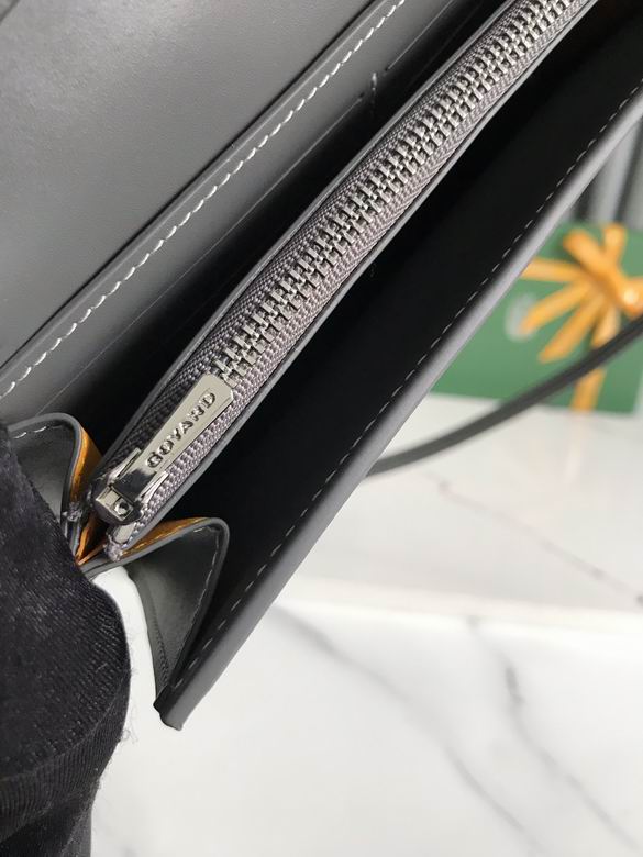 12X3.3X19cm 031711 XM 9 (8)