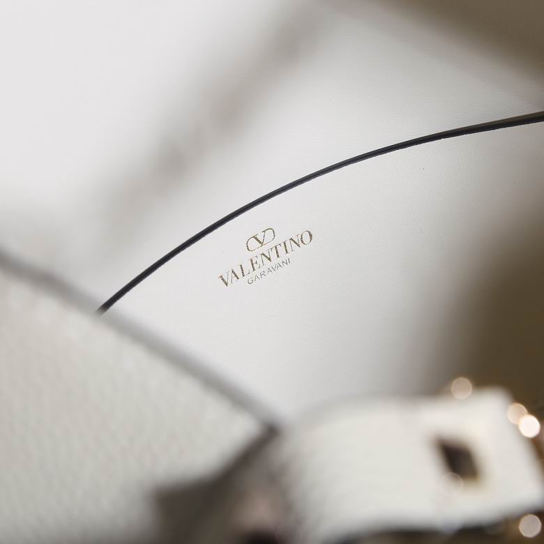 2008 30X32X14cm SF 4色 24