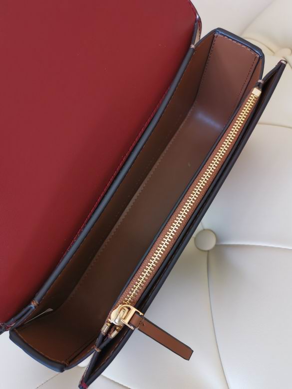 204 12.5X23.5X4cm TB 4