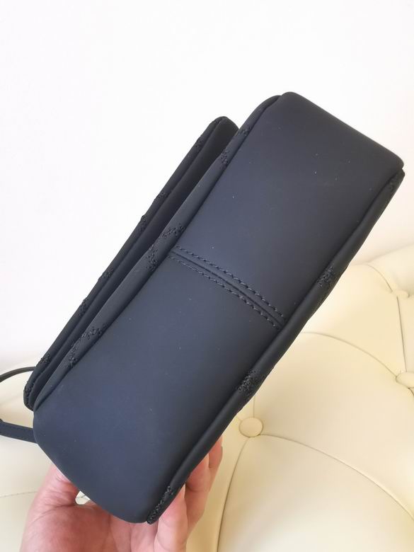 232 21X15X8cm TB 4色 3