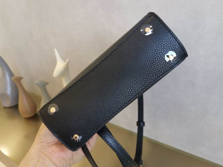 711 20X15X8.5cm TB 3色 13