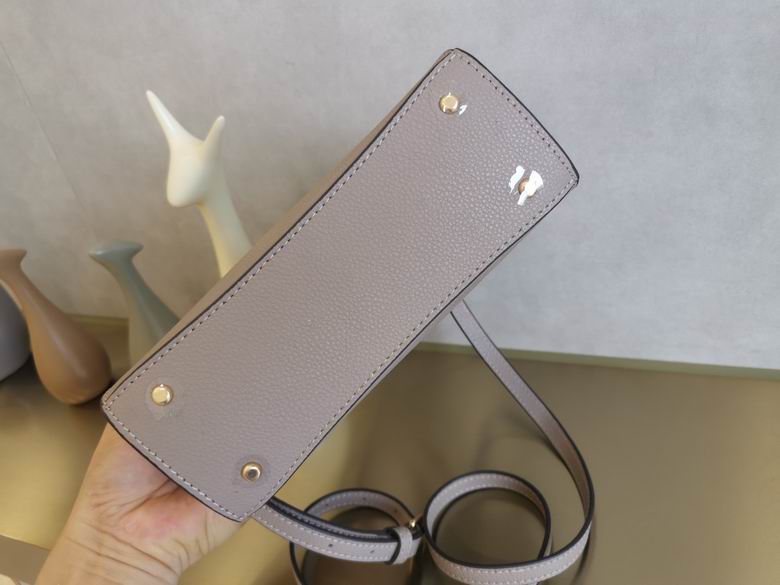 711 20X15X8.5cm TB 3色 4