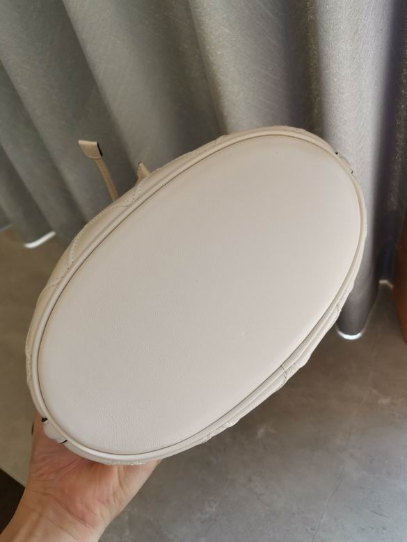 747 23.5X22X13cm TB 3色 22