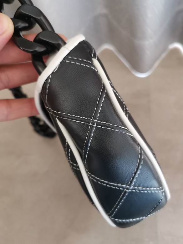 751 14X22.5X5cm TB 5色 32