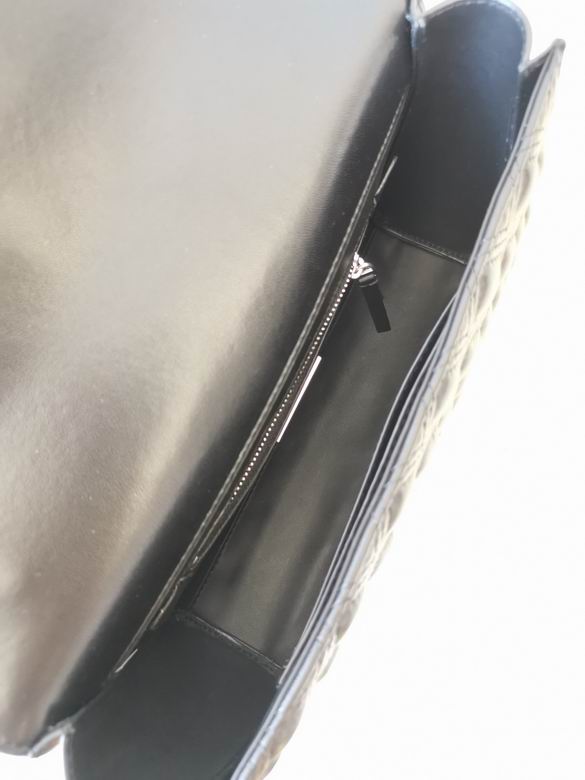 756 大27X18X8.3cm 小21X13.5X6.5cm TB 6色 50