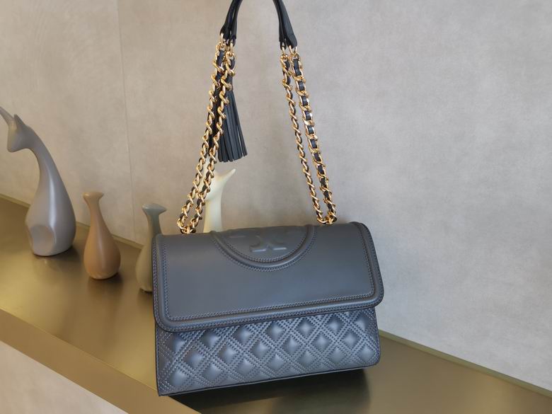 756 27X18X8.3cm TB 3色 17