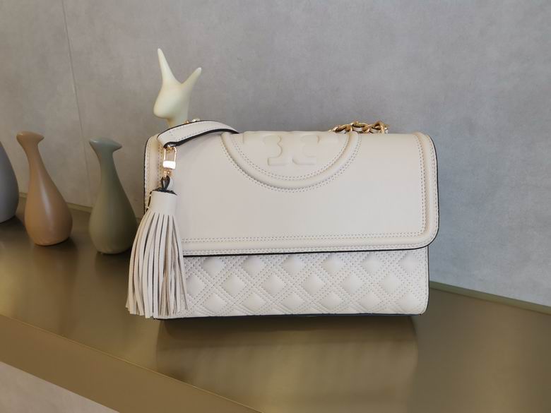 756 27X18X8.3cm TB 3色 19