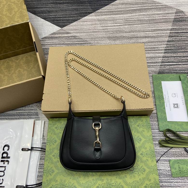 782889 19.5X18X3.5cm MP 4色 19