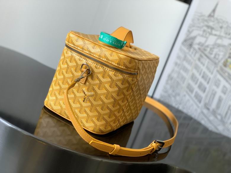 8037 16X14X20cm XM 1 (2)