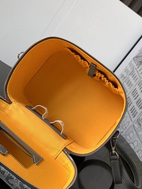 8037 16X14X20cm XM 5 (8)