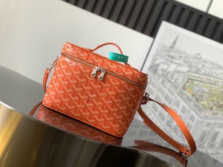 8037 16X14X20cm XM 8 (1)