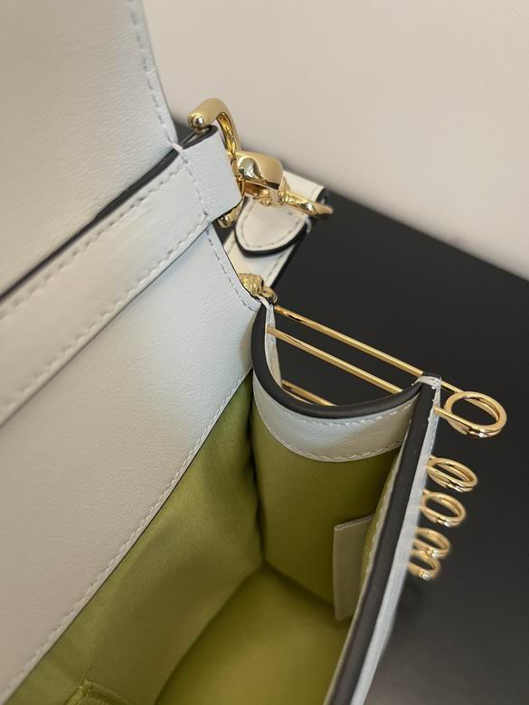 8563 28X15X7cm H 5色 23