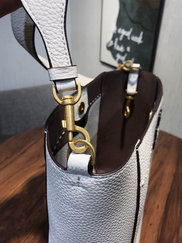 914 25X26.5X10.5cm TB 8