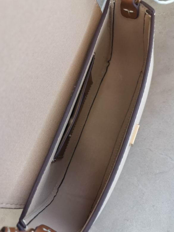 921 20X13X5.5cm TB 2色 4