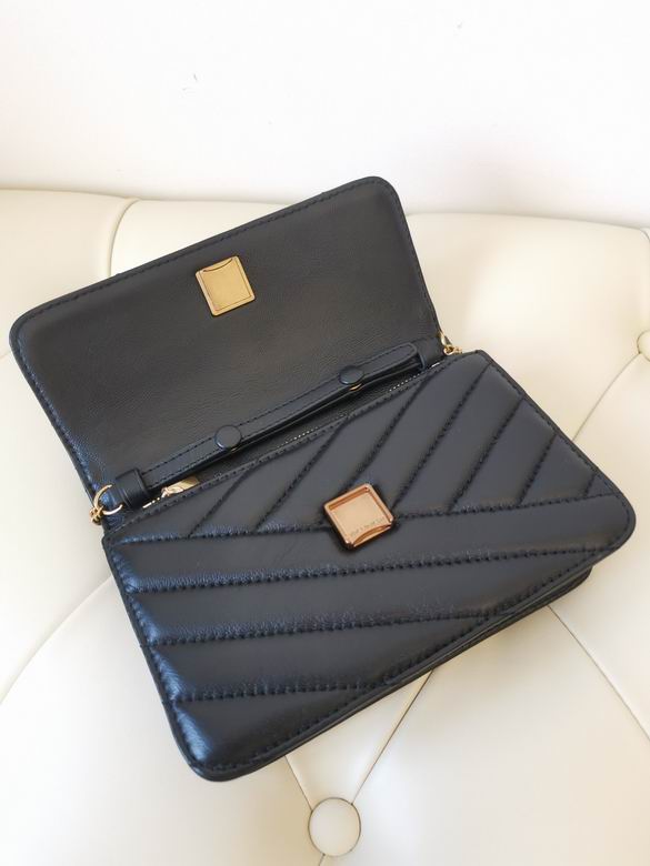 927 17.5X11.5X5cm TB 4色 31