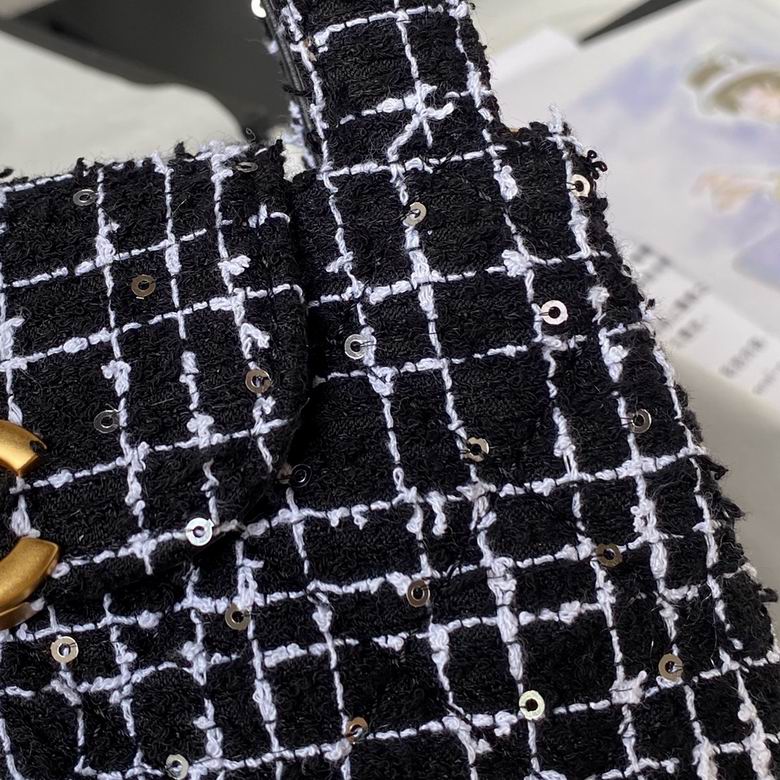 As4416 19X13X7cm BL 9