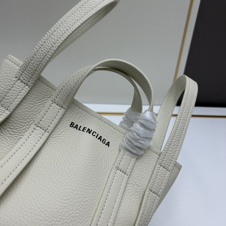 Balenciaga 1090 17x15x13cm ww3_4