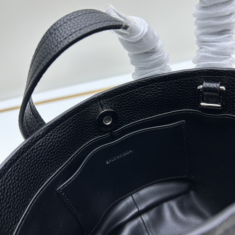 Balenciaga 1090 17x15x13cm ww_8