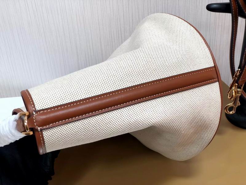 Bucket 16 195573 23 25 23cm ss 09 (14)_