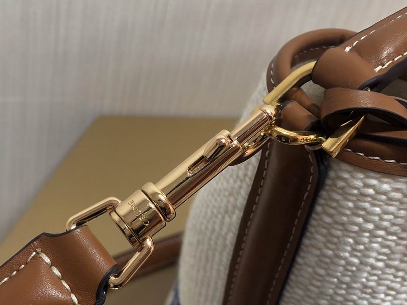 Bucket 16 195573 23 25 23cm ss 09 (21)_