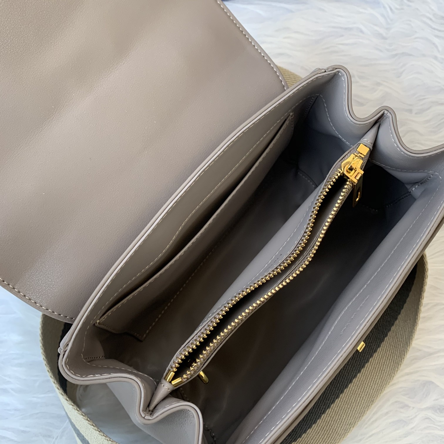 C188003 23x19x10.5cm gg (8)_