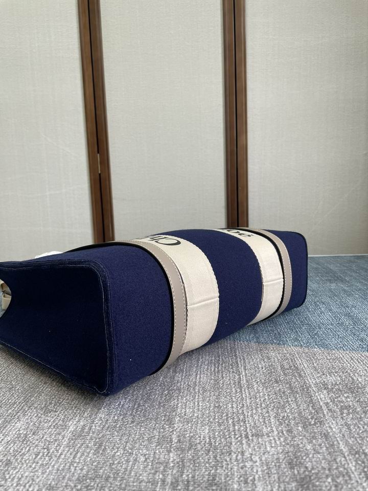 Chloe Woody 6052 37x26x12cm CN1 (3)