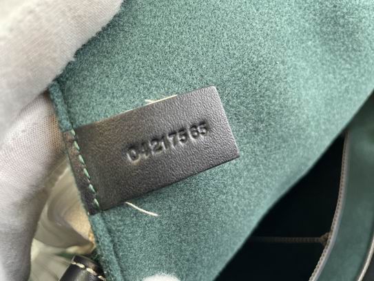 Chloe Woody 6052 37x26x12cm CN1 (35)