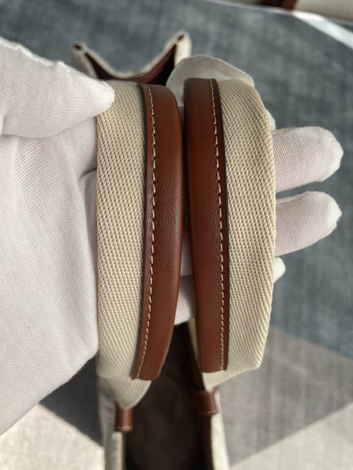 Chloe Woody 6054 45x33x13cm CN (15)