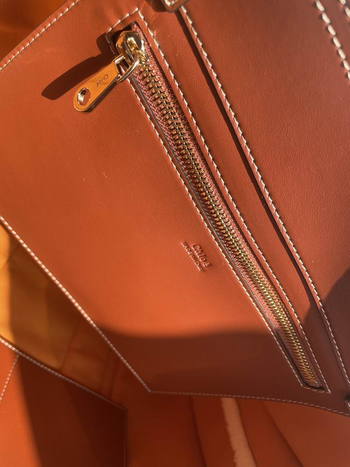 Chloe Woody 6054 45x33x13cm CN (17)