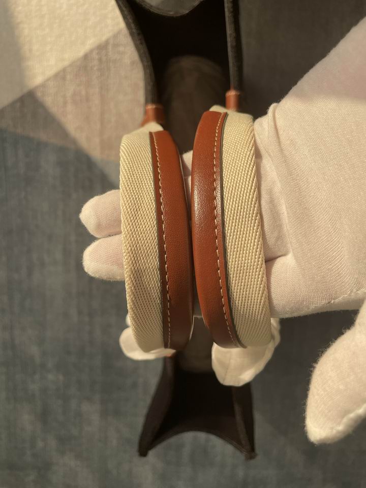 Chloe Woody 6054 45x33x13cm CN (23)