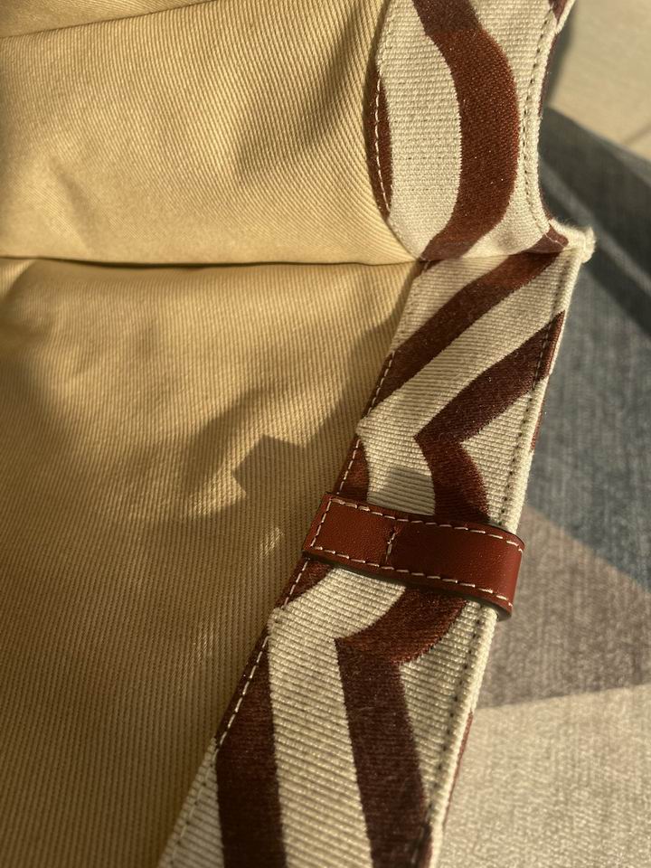 Chloe Woody 6054 45x33x13cm CN (7)