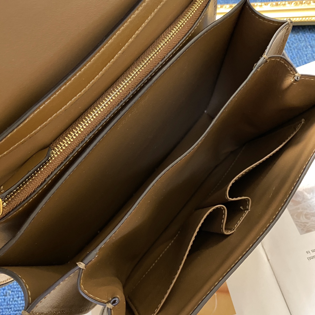 Classic 780081 24x19x8 cm gg (8)_