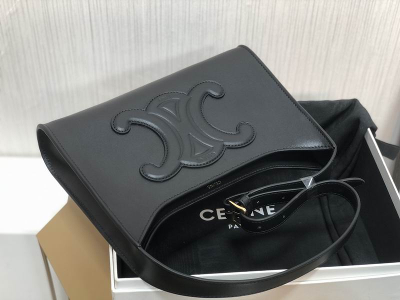 Cuir Triomphe 198153 24x13x5cm ss 04(3)_