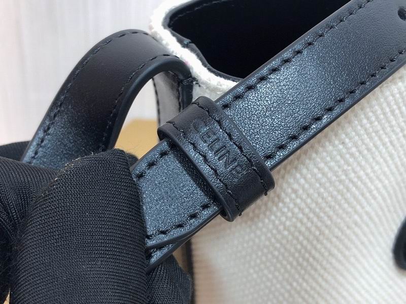 Cuir Triomphe 198243 30x22x13cm ss 21 (20)_