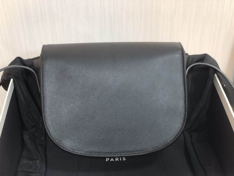 Cuir Triomphe 198263 18.5x15x7cm ss 01 (5)_