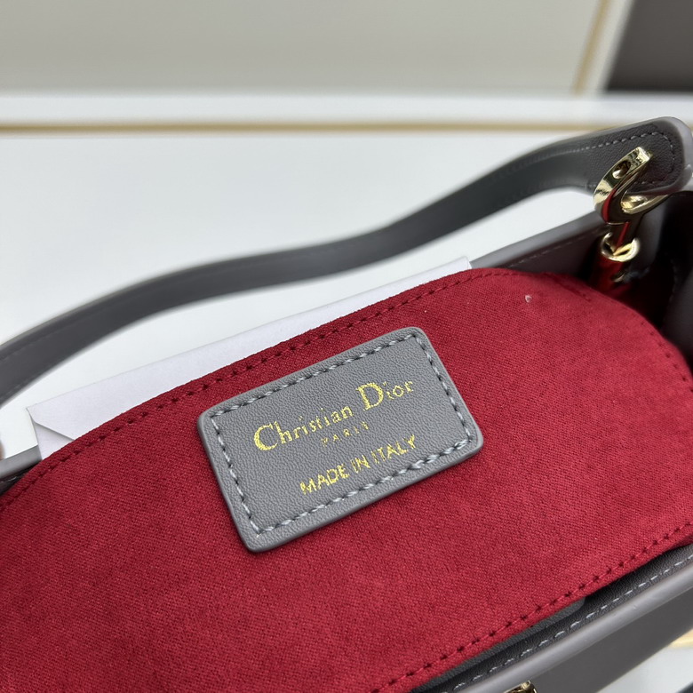 Dior 3633 22x13x12cm ww2_7