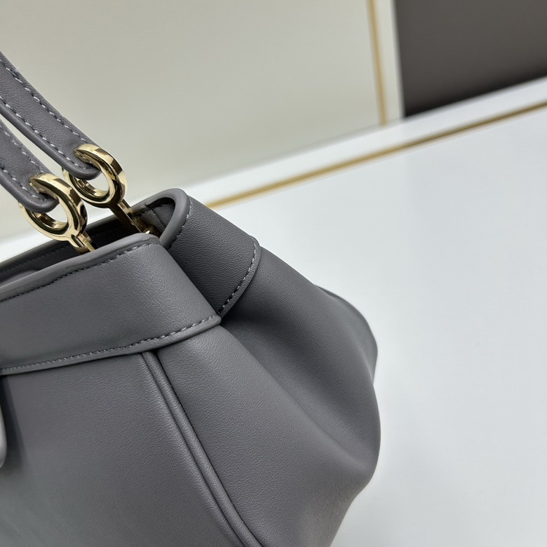 Dior 3633 22x13x12cm ww2_5