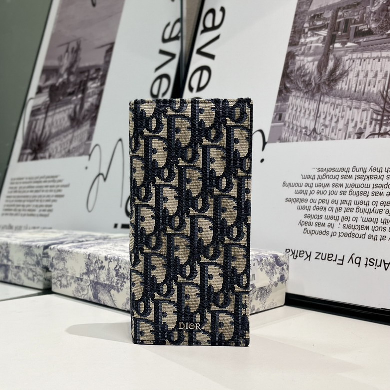 Dior C002 18 5x9 5cm CC2_1