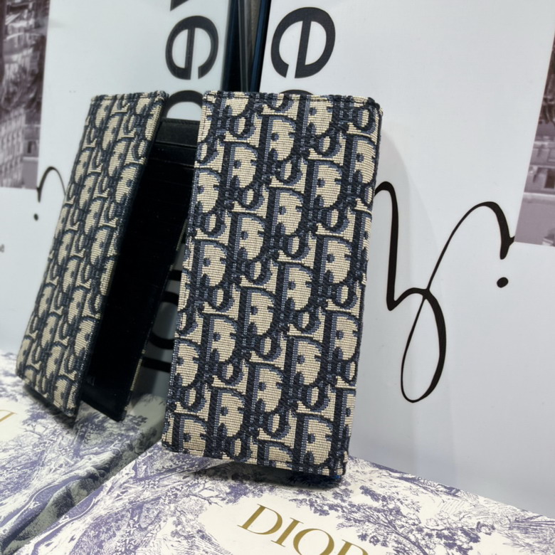 Dior C002 18 5x9 5cm CC2_3