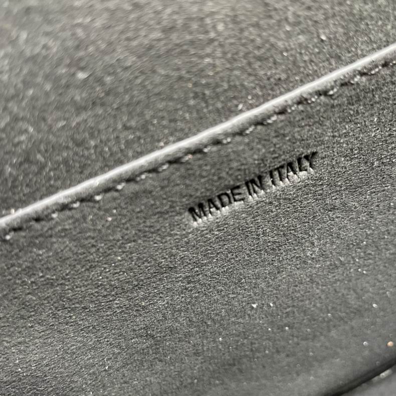 Folco 4201 20x14x7 cm gg (9)_