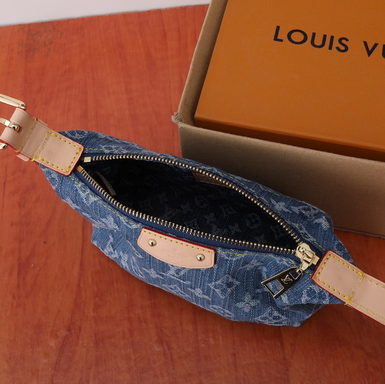 Hills Pochette M82949 20 5x6x16cm ww_5