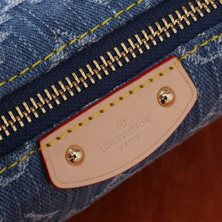 Hills Pochette M82949 20 5x6x16cm ww_7