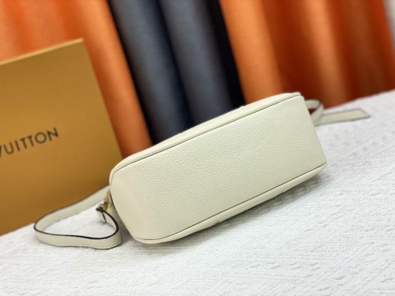 M56091 M46112 M46999 22X14X9cm YG 5色 40