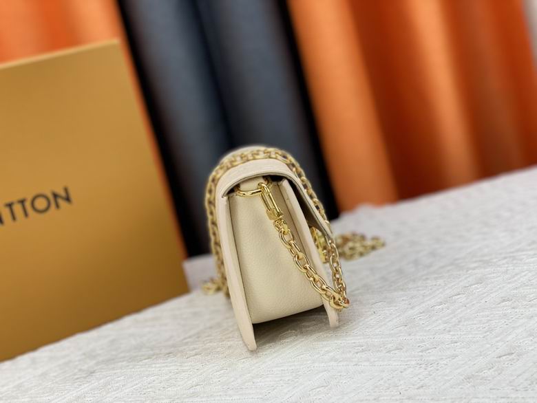 M82637 M82836 19X11X5.5cm YG 2色 3