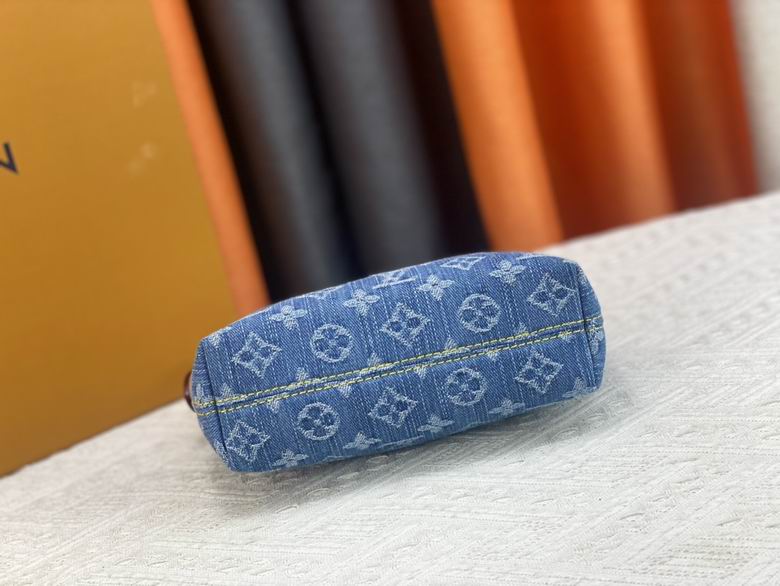 M82949 20.5X6X16cm YG 5